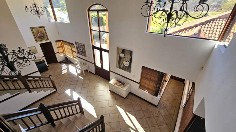 5 Bedroom Property for Sale in Birdwood Estate North West